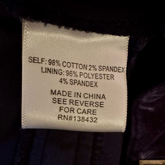 Modcloth Richmond Velvet Pants in Dark Navy. Size 8. - Picture 7 of 7